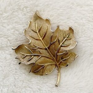 Vintage Crown Trifari Gold-Tone Maple Leaf Brooch | Signed Mid-Century Pin
